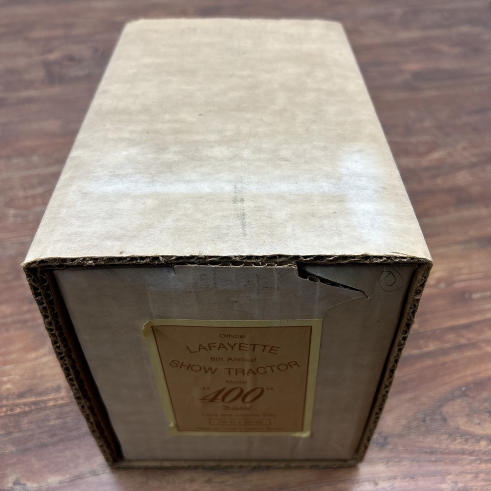 1/16 Yoder Lafayette Show Tractor Plastic Case 400 Diesel Yoder Custom Service - Picture 9 of 9